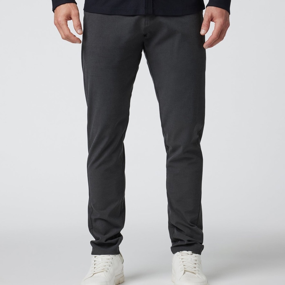 Vuori Men’s Aim Charcoal Gray Pants size 33